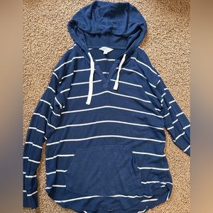 Market Spruce brushed knit hooded top